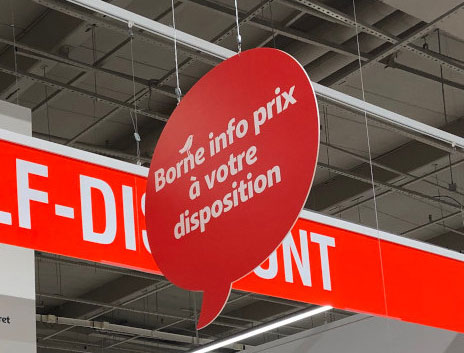 Signalétique intérieur suspendu en carton pour magasin